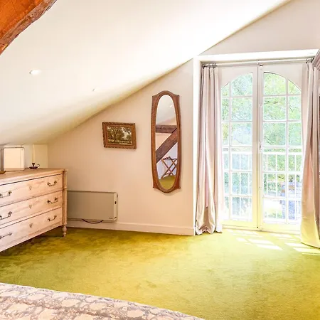 Historic Coach House On A French Chateau Estate Σπίτι διακοπών *