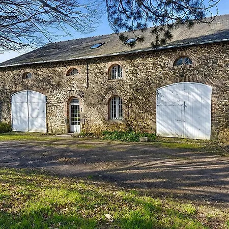 Historic Coach House On A French Chateau Estate *